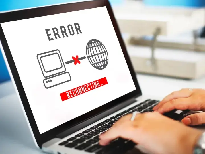 LLMs.txtでよく発生する13種類のエラーを即解決！構文・設定ミスから戦略的失敗まで徹底解説