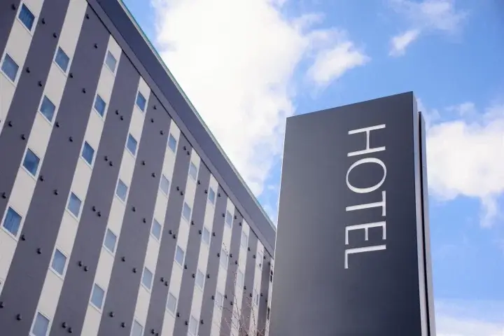 なぜホテル・旅館の集客においてLLMOが必要?