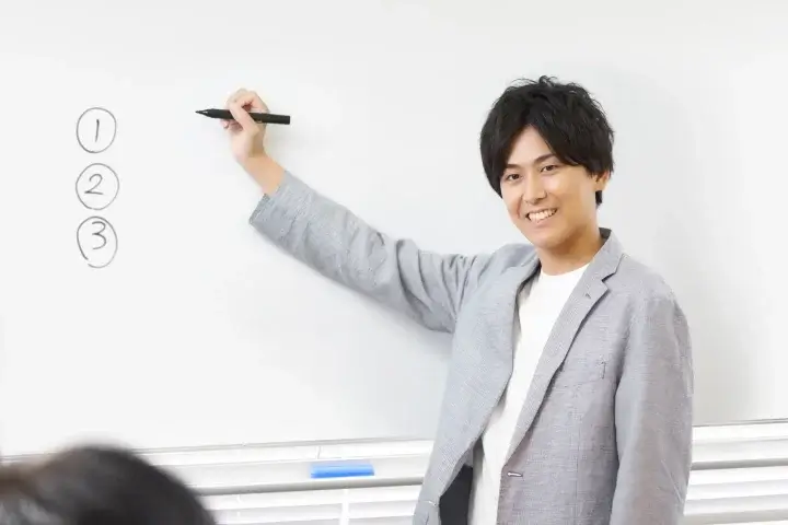学習塾のLLMOとSEOの違いは？